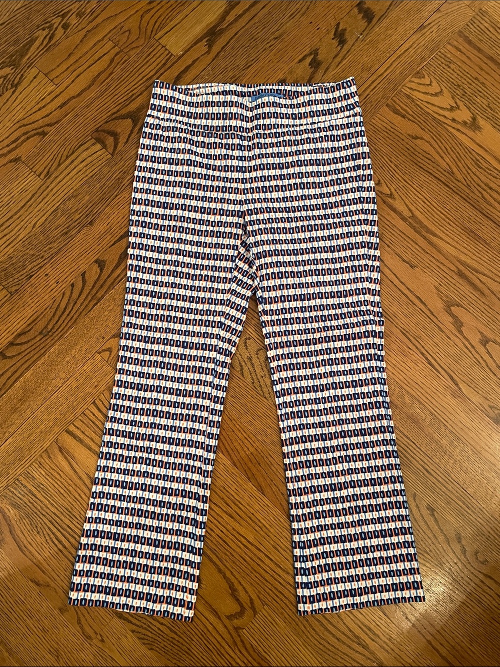 J McLaughlin Ivy pull on pant size 6